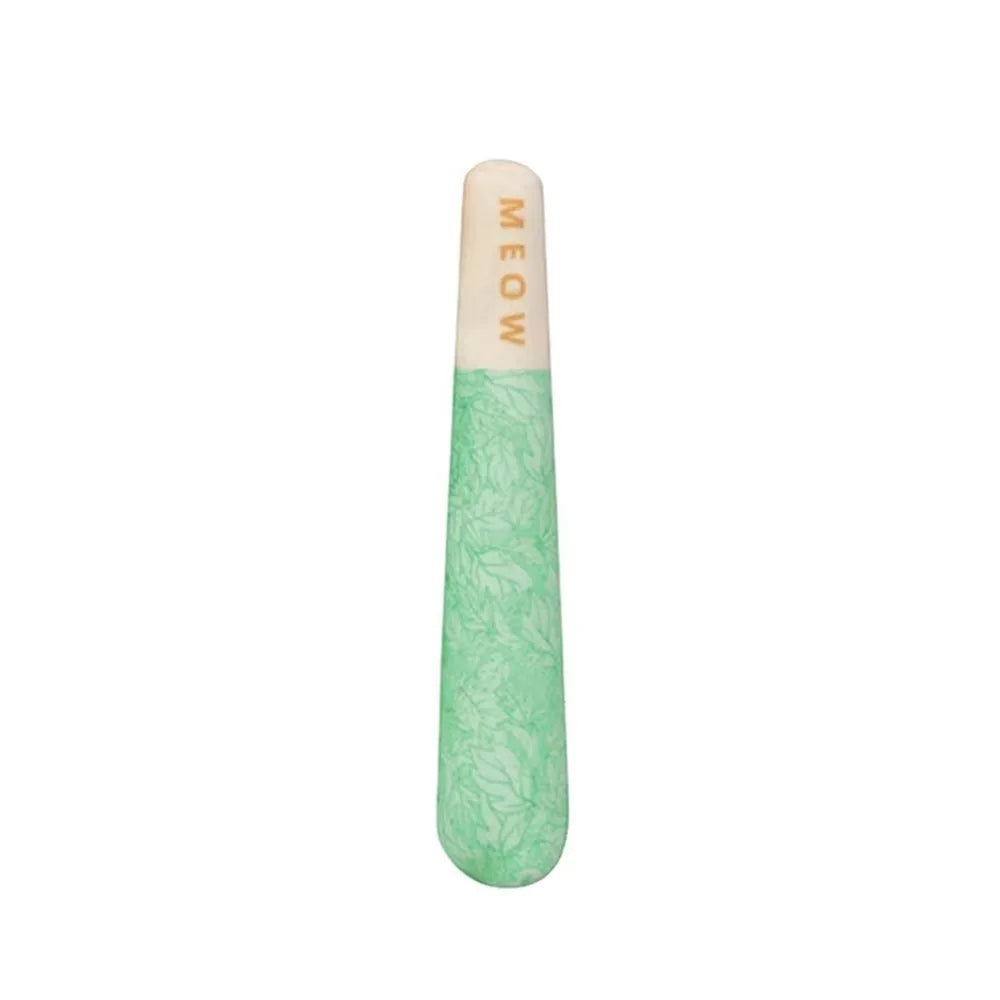 Purr-fectly Minty Cat Chew Sticks: The Feline Anti-Stress Cigarette Alternative!